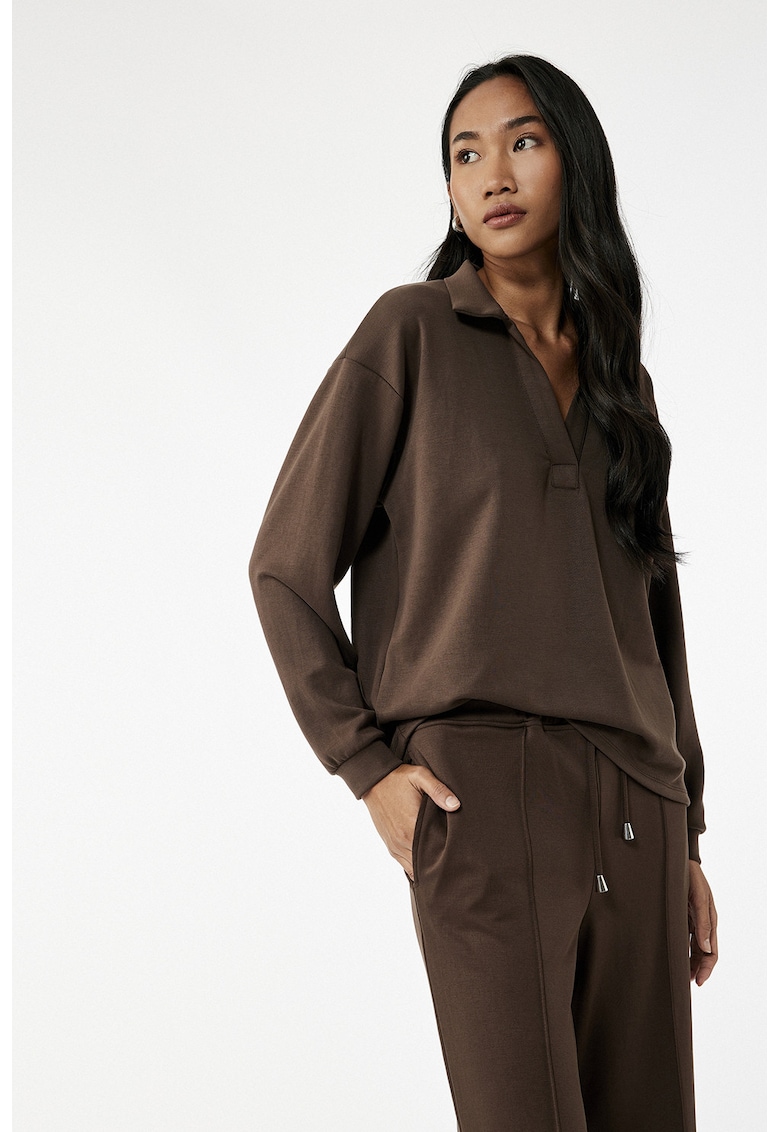 Bluza lejera din amestec de modal cu decolteu in V - Maro