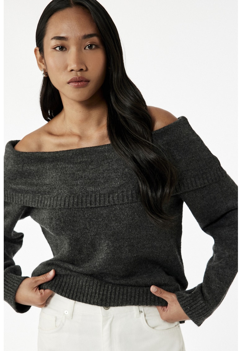 Pulover lejer cu decolteu pe un umar - Gri inchis melange