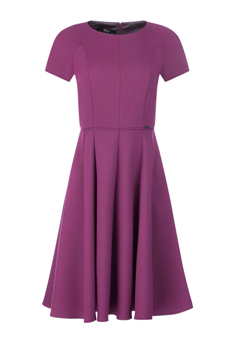 Rochie cu evazata cu maneci scurte