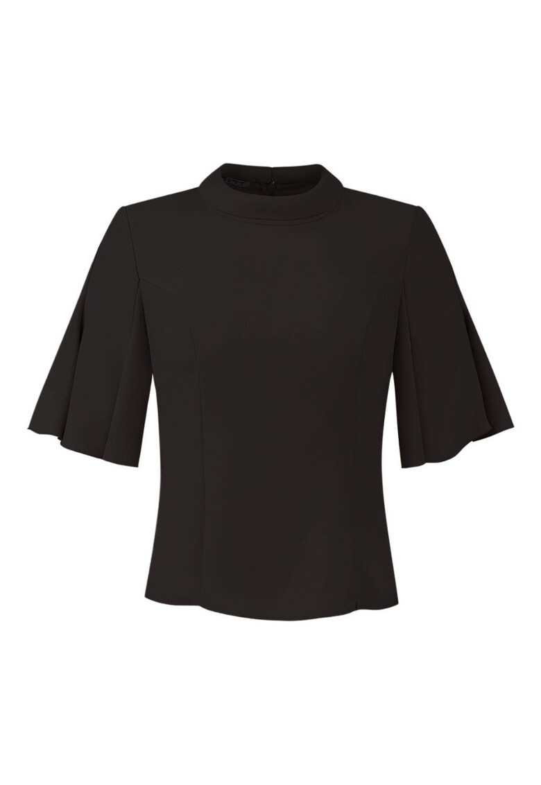 Bluza cu maneca medie si guler scurt