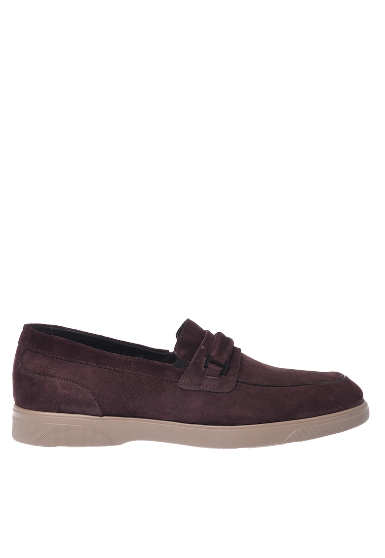 Pantofi loafer din piele intoarsa cu talpa contrastanta