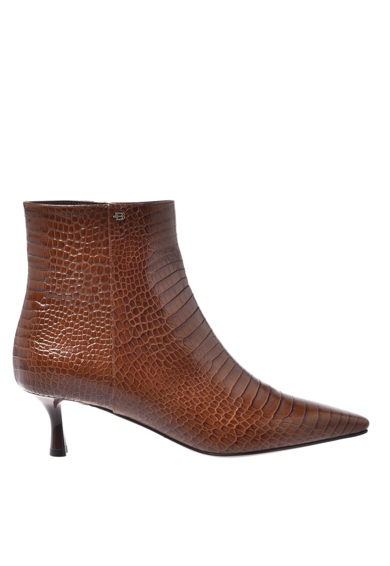 Botine din piele cu model animal print si toc - Maro