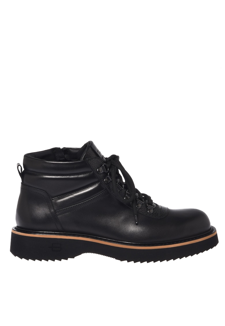 Ghete din piele cu sireturi