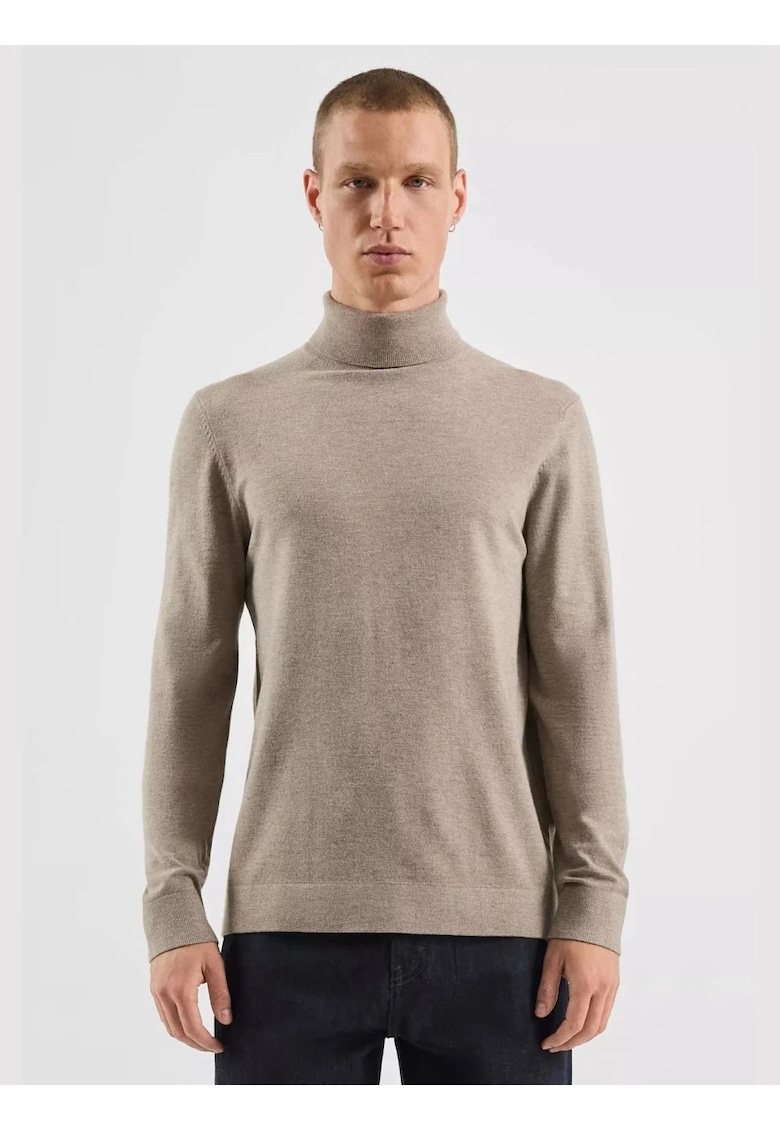 Qs Q/S by s.Oliver Pulover tricotat barbati - cu guler inalt - croiala Regular fit - Maro