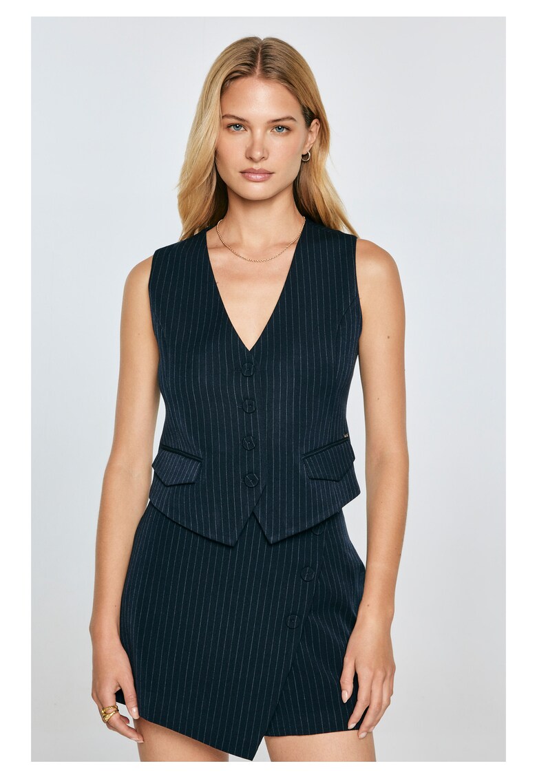 Vesta eleganta cu model in dungi si decolteu in V Elvia