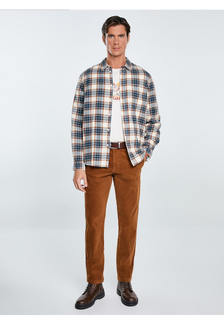 Camasa in carouri cu guler clasic