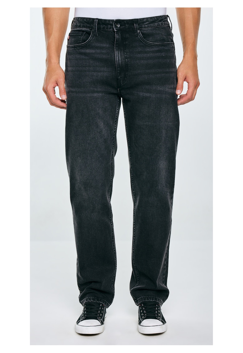 Blugi largi cu aspect decolorat si buzunare -