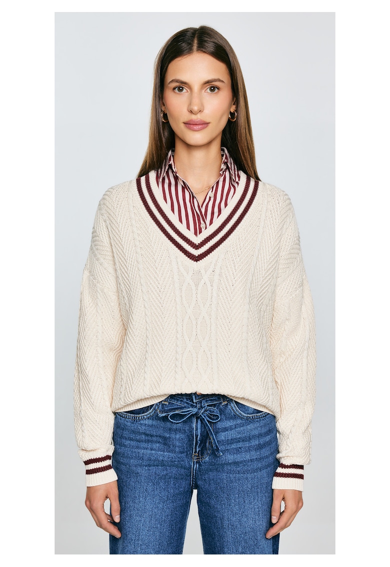 Pulover de dama din viscoza cu decolteu in V Cyntylia -