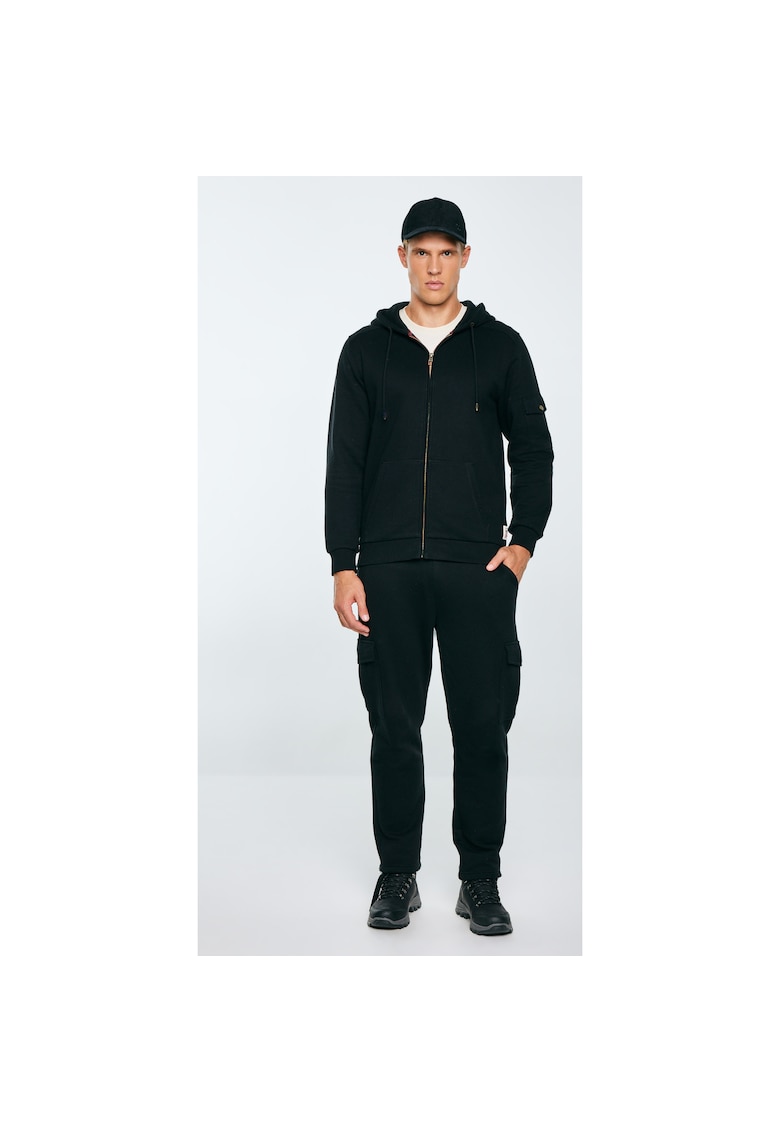 Pantaloni de trening cu buzunare laterale