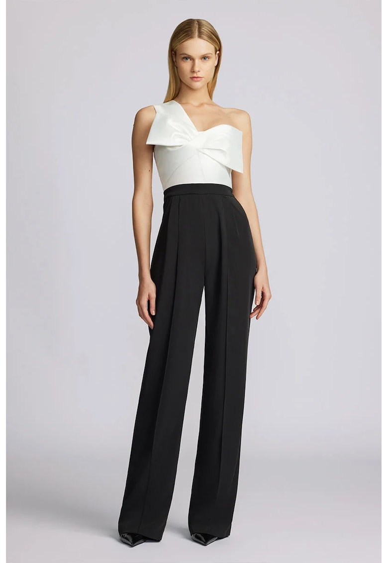 Salopeta lunga cu umarul gol si detaliu tip funda - Negru