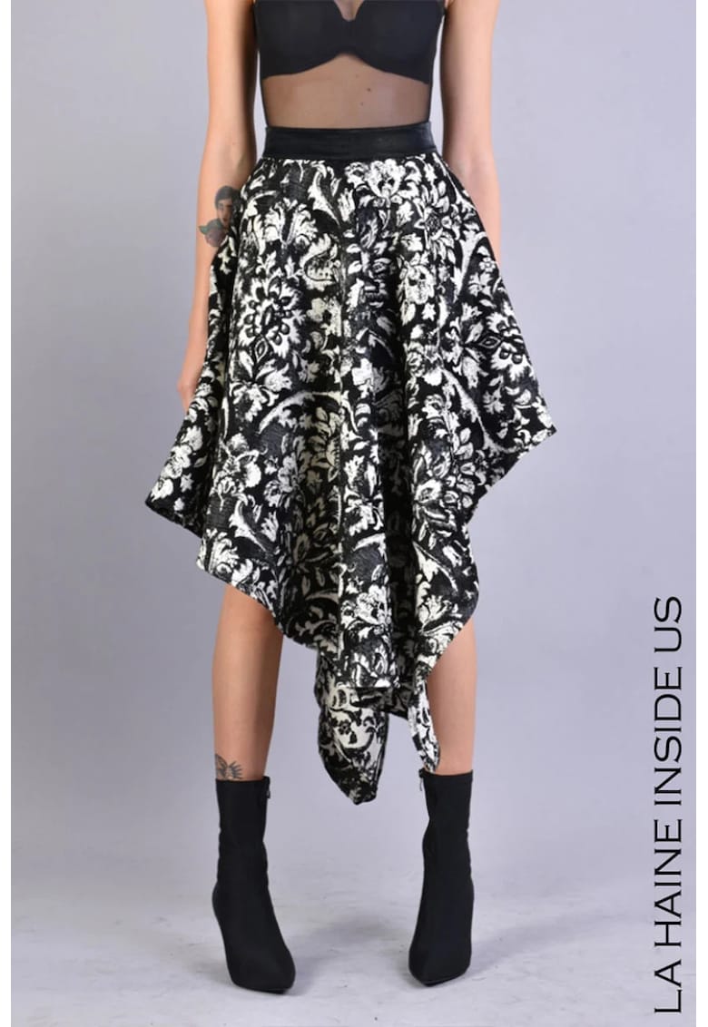 Fusta asimetrica realizata dintr-un material texturat cu imprimeu floral - Negru