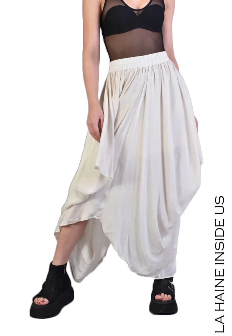 Fusta de vara asimetrica cu buzunare - Bej