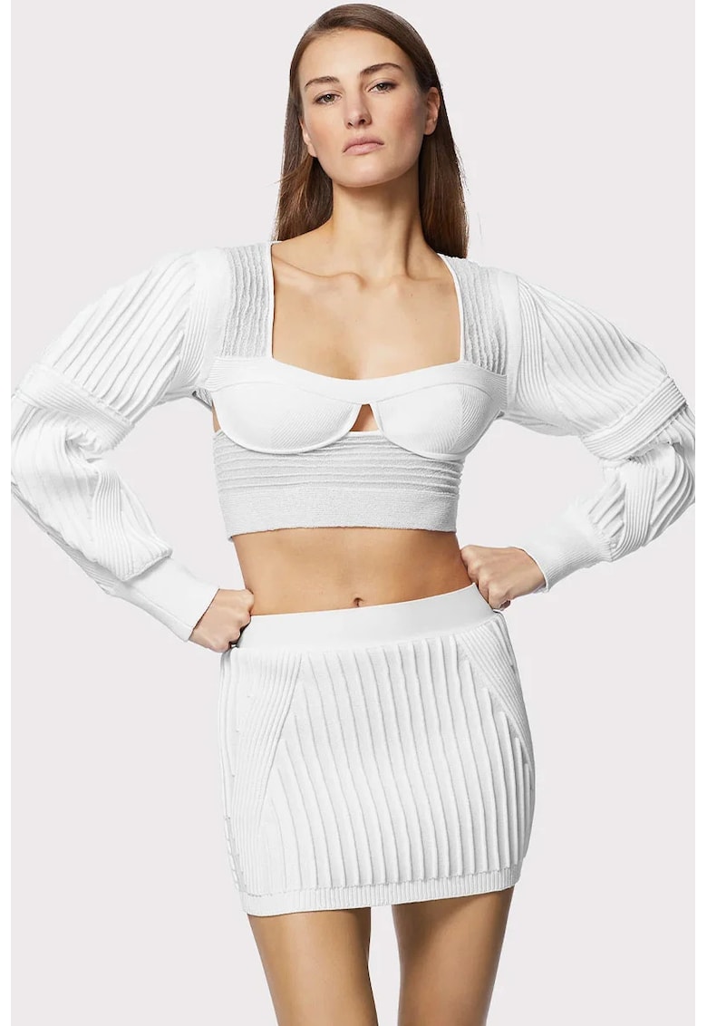 Fusta mini dintr-o tesatura texturata in stil bodycon - Alb