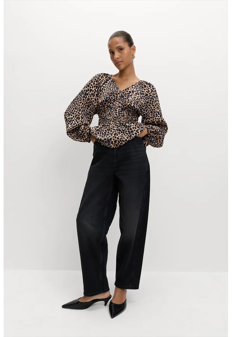 Bluza cu decolteu in V si animal print - Negru/Maro deschis