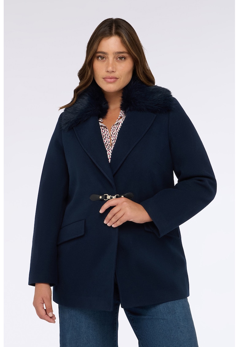 Palton cu garnituri din blana sintetica