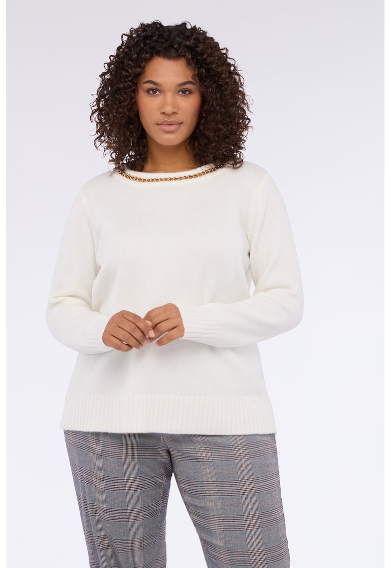 Pulover cu lant decorativ