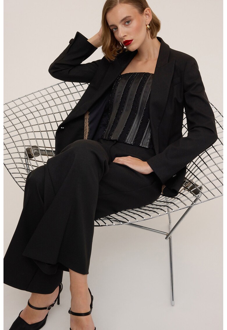 Sacou cu buzunare cu clapa - Negru