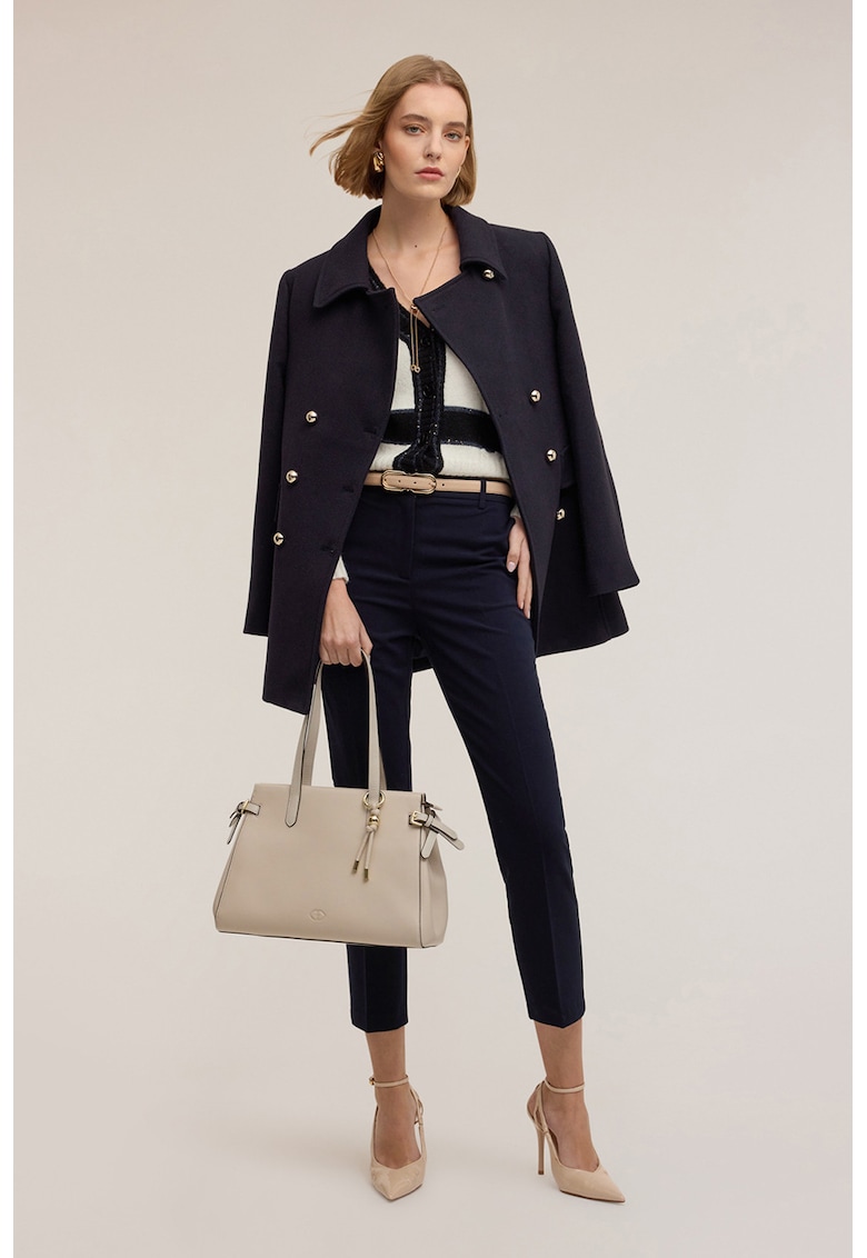 Palton cu design cu doua randuri de nasturi