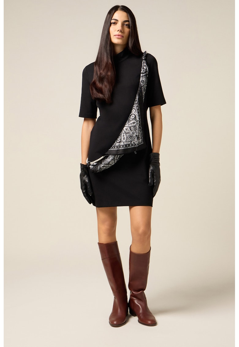 Rochie scurta cu maneci scurte