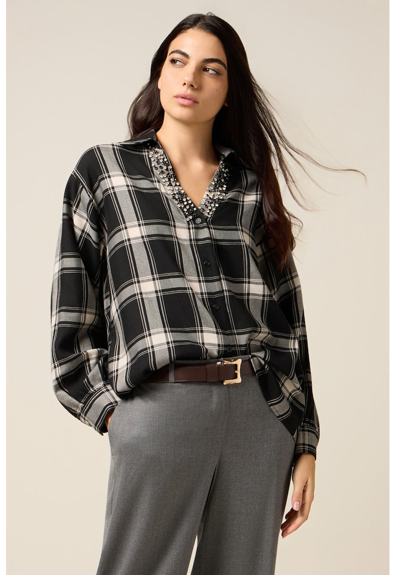 Camsa cu strasuri si model in carouri