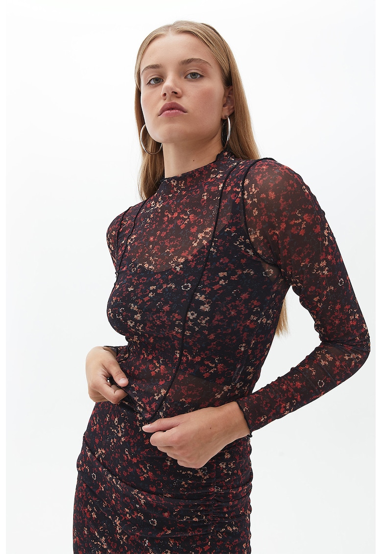 Bluza crop cu model geometric