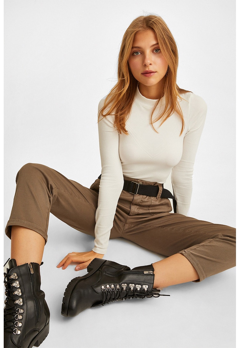 Bluza slim fit cu guler scurt