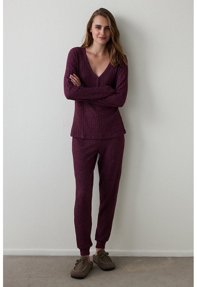 Pijama striata cu decolteu in V