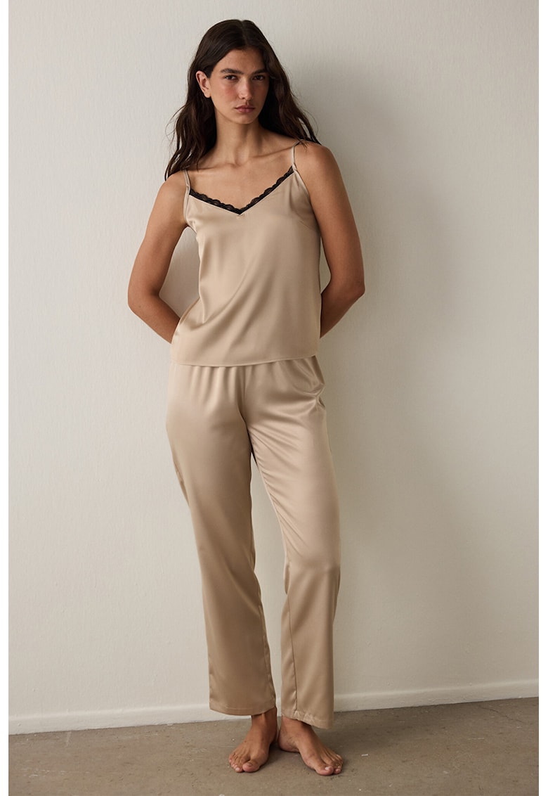 Pijama din satin cu decolteu in V