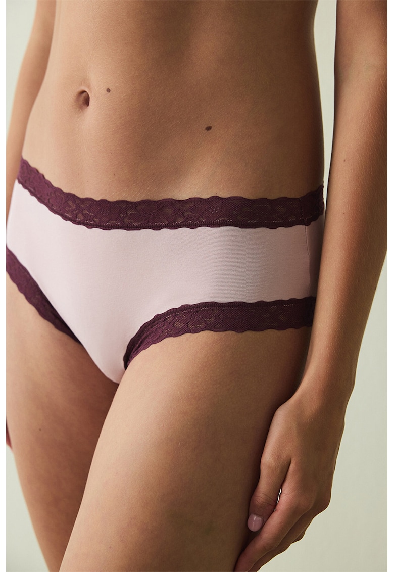 Chiloti hipster cu insertii din dantela