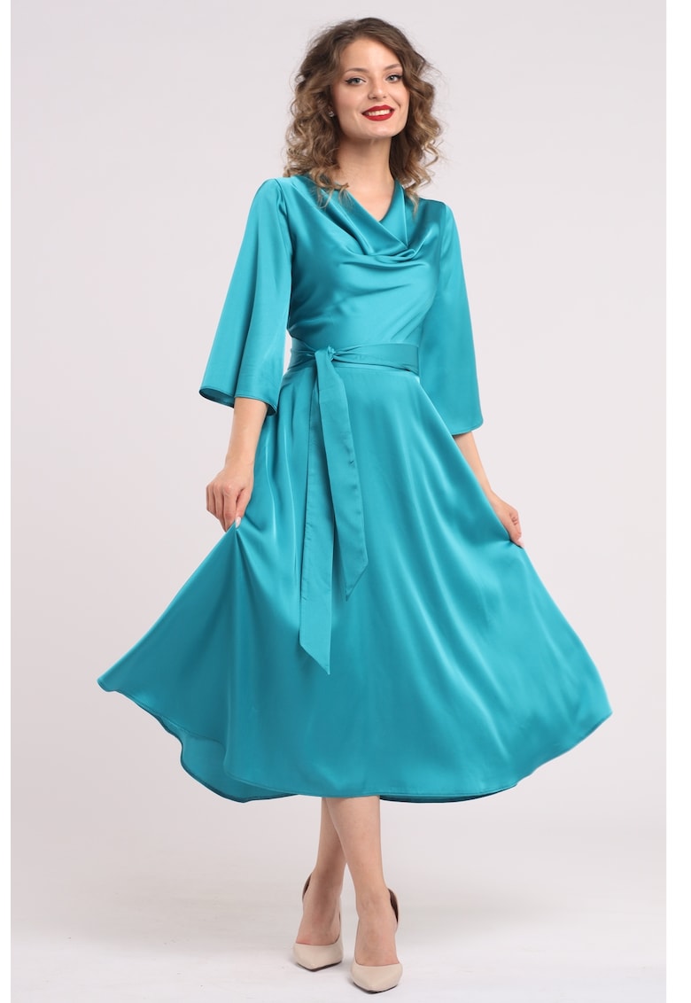 Rochie din satin cu decolteu drapat