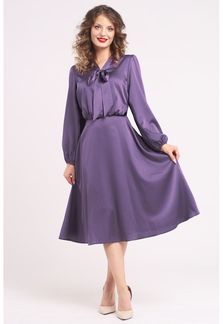 Rochie din satin cu funda din panglici