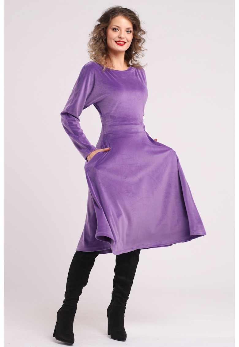 Rochie midi cu aspect de catifea - croiala evazata si buzunare laterale