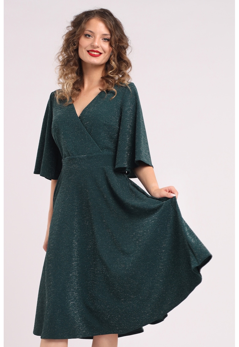 Rochie evazata cu maneci clopot