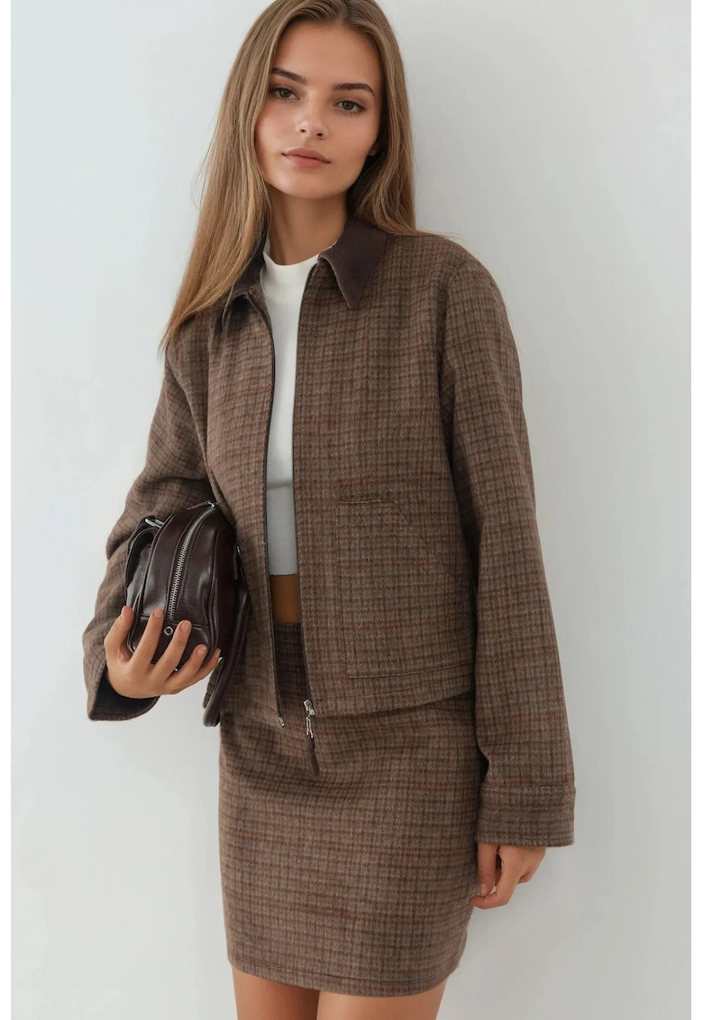 Geaca dama - jacheta din amestec de lana cu model in carouri - guler din piele intoarsa - textil