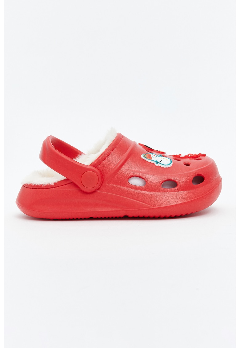 Papuci cu talisman Mickey Mouse si tematica de Craciun