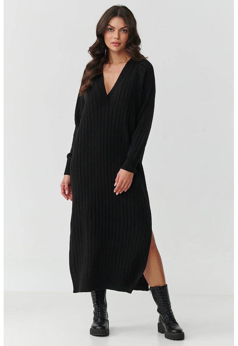 Rochie cu decolteu in V si slituri laterale -