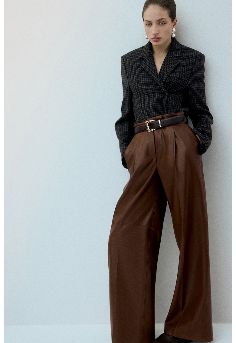Pantaloni din piele ecologica cu croiala ampla - Maro