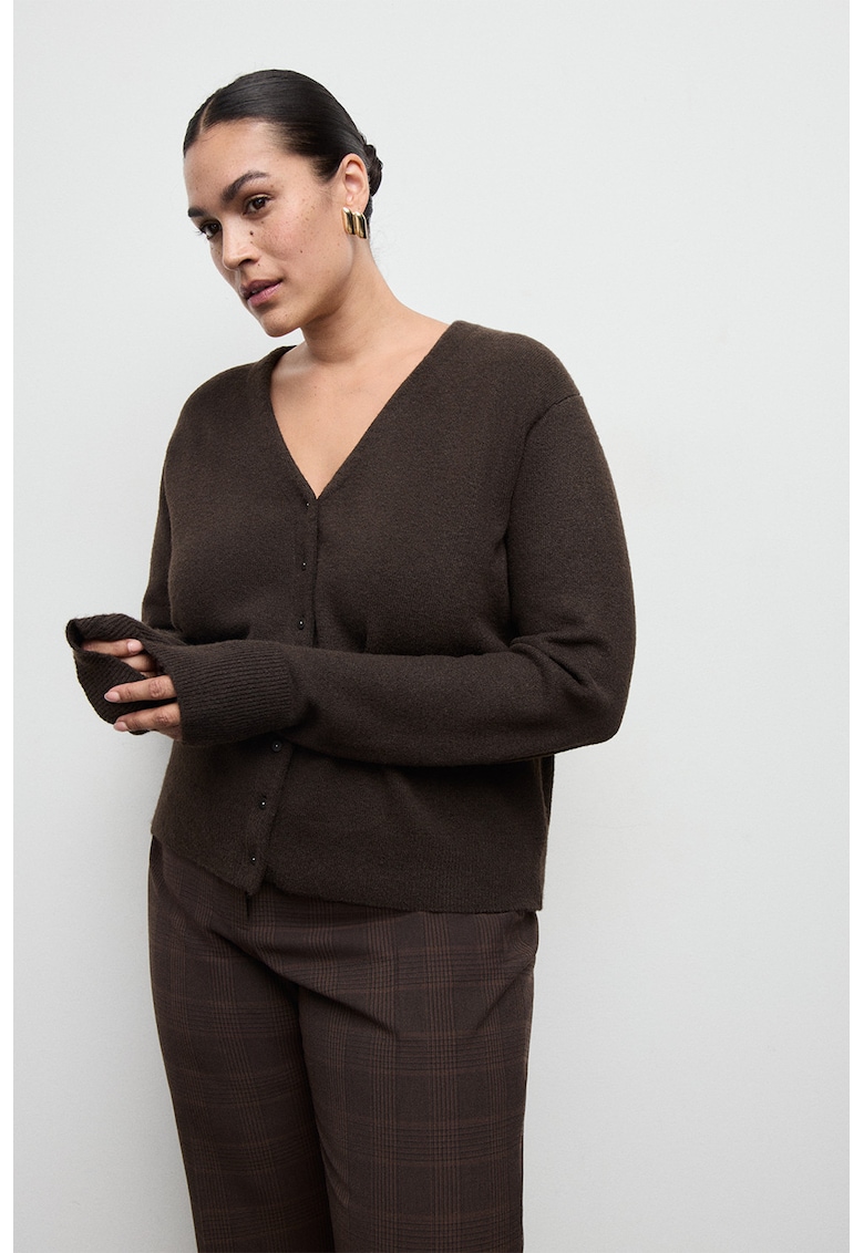 Cardigan tricotat cu model uni - Maro inchis