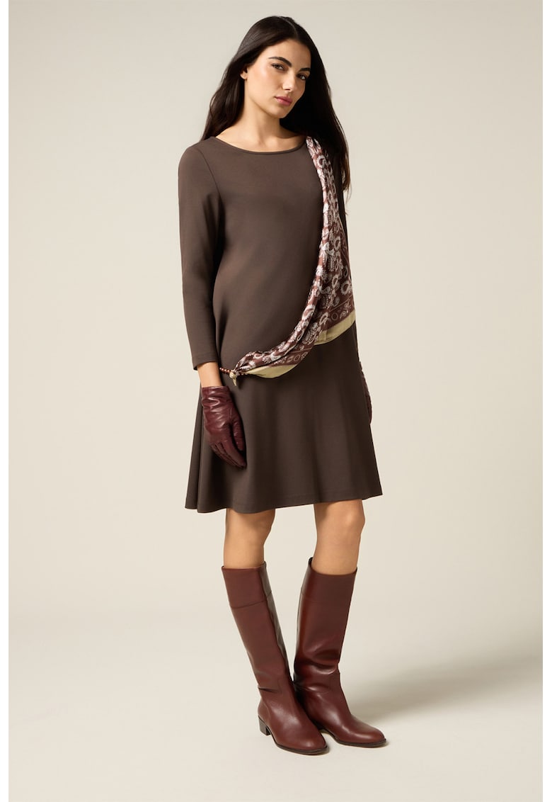 Rochie scurta cu croiala in A