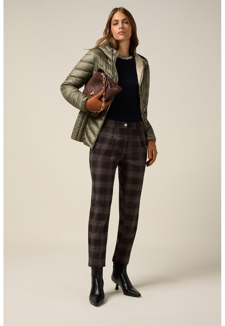 Pantaloni cu talie inalta si model in carouri