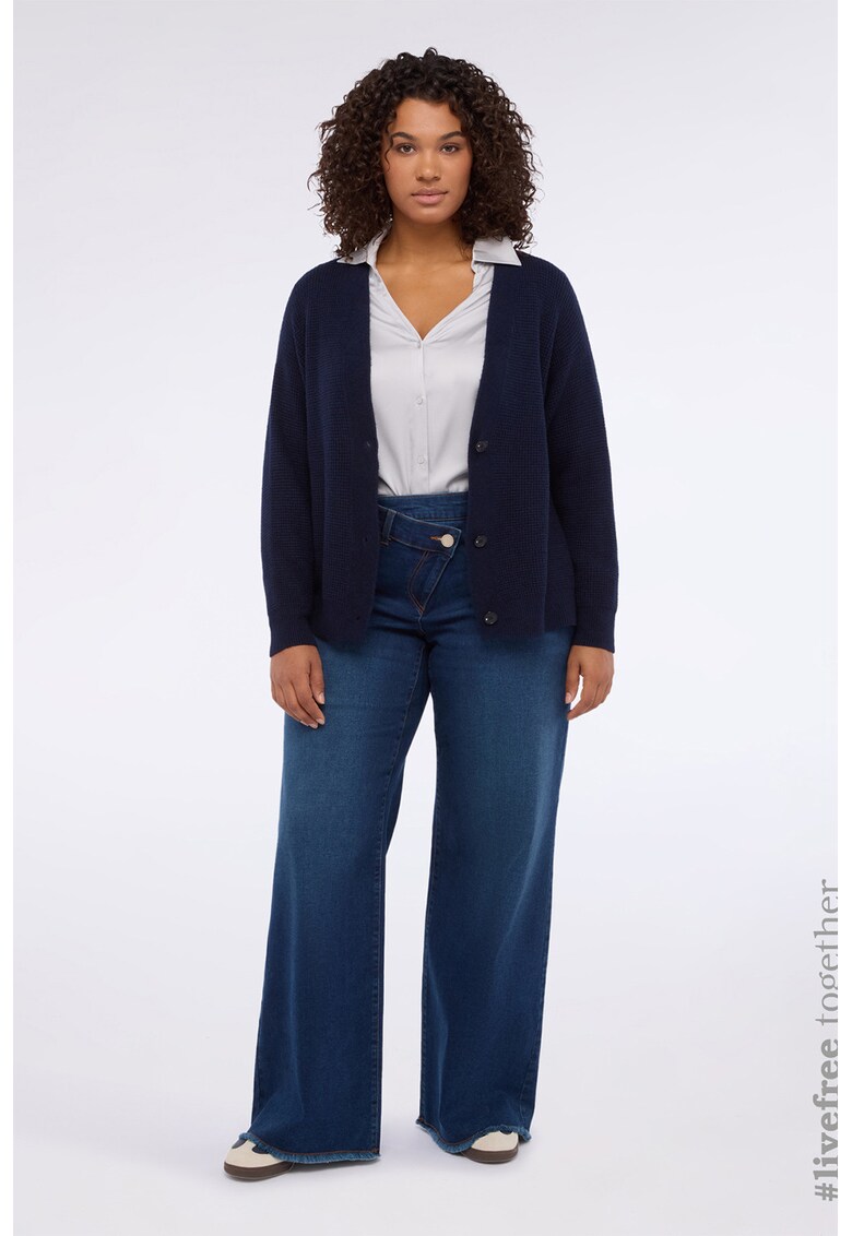 Blugi cu croiala ampla si aspect cu terminatie pliabila