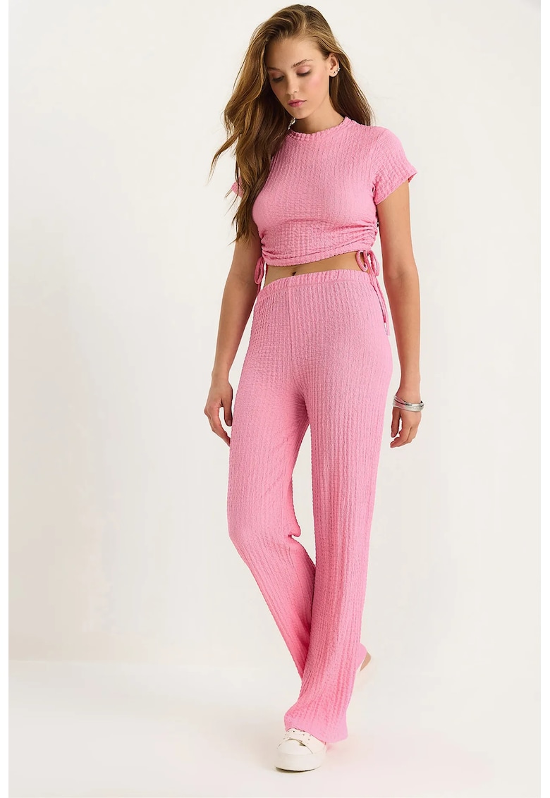 Compleu dama texturat - cambrat - talie inalta - roz aprins - jerseu -