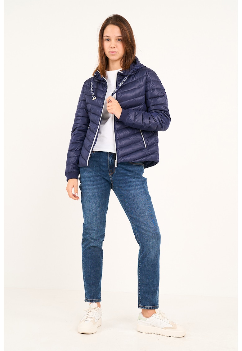 Geaca cu gluga si buzunare cu fermoar