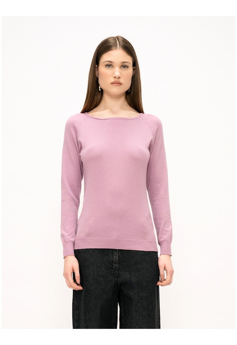 Pulover tricotat fin cu maneci raglan