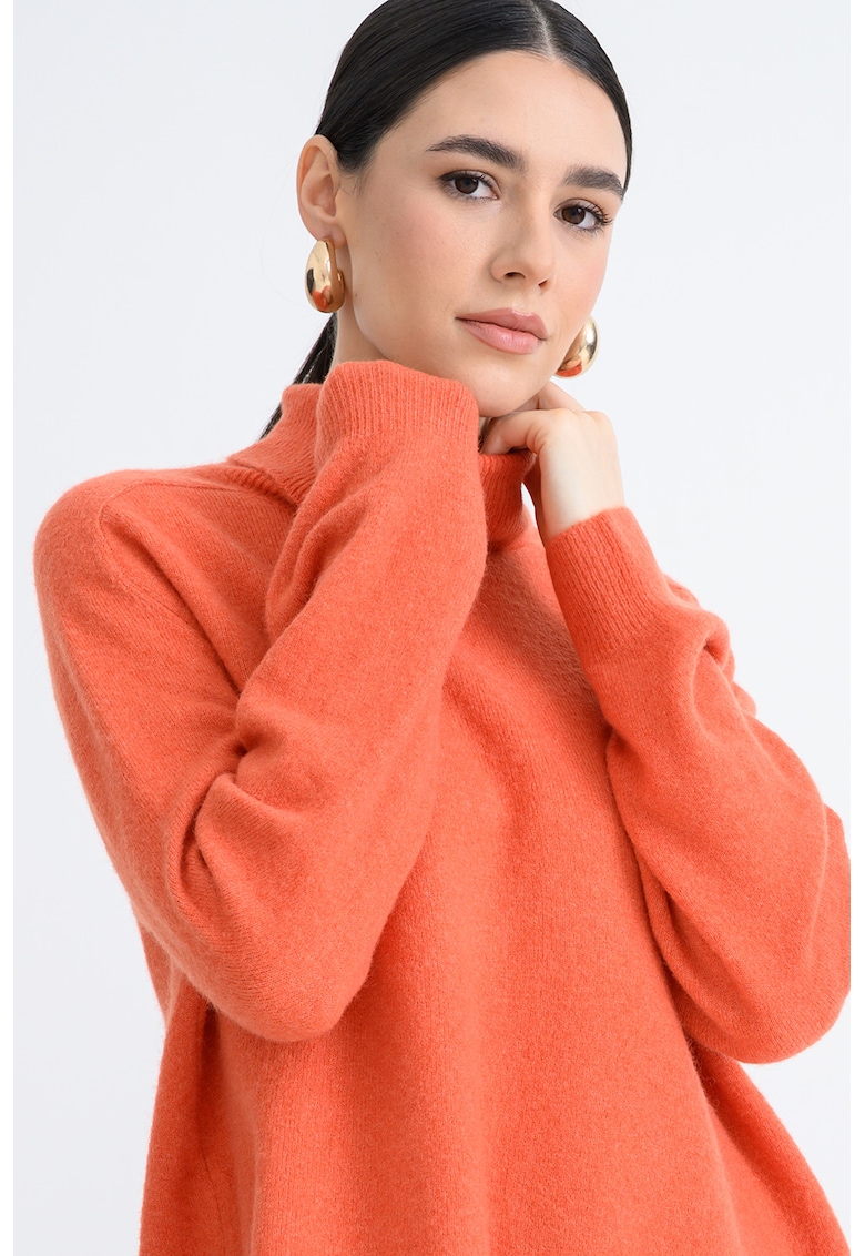 Pulover lejer uni cu guler inalt