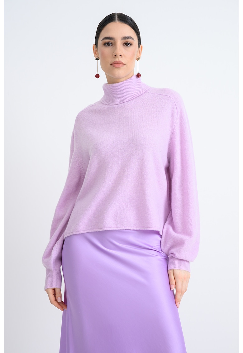 Pulover lejer uni cu guler inalt