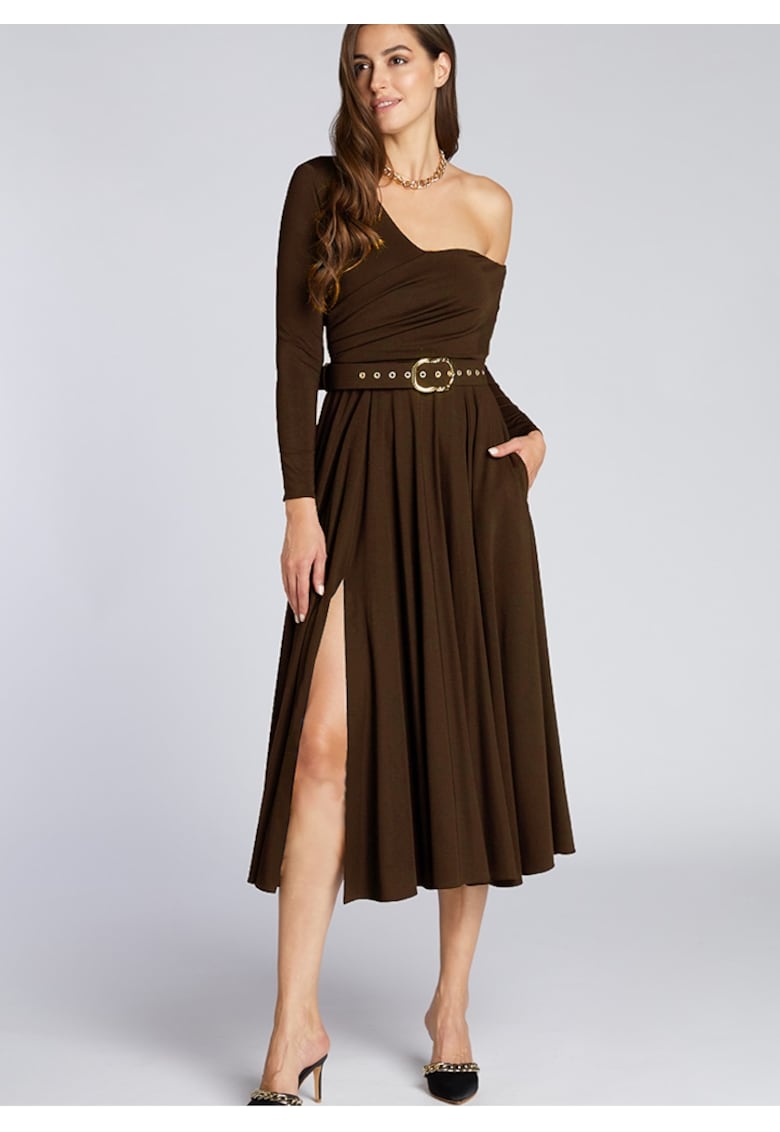 Rochie cu decolteu pe un umar si slit lateral