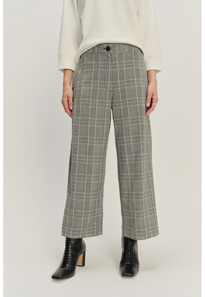 Pantaloni din amestec de modal cu croiala ampla si model in carouri