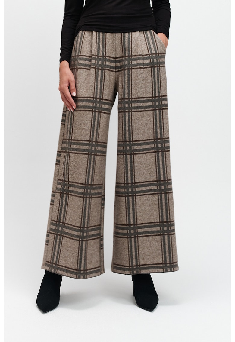 Pantaloni cu croiala ampla si imprimeu