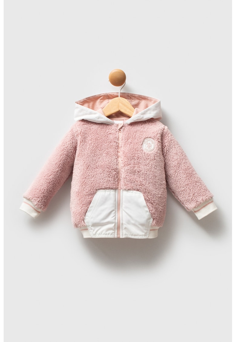 Jacheta plusata cu gluga si logo